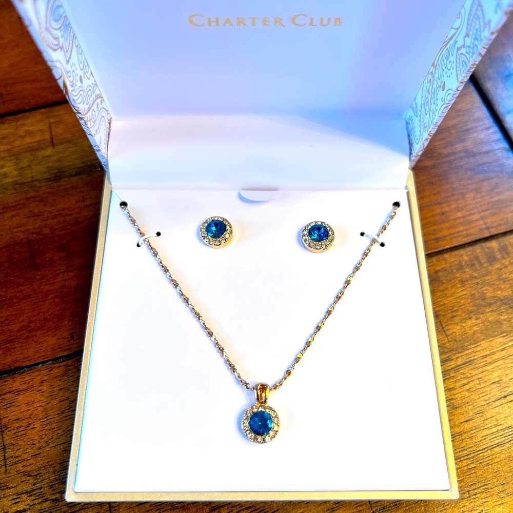 NIB Charter Club set
